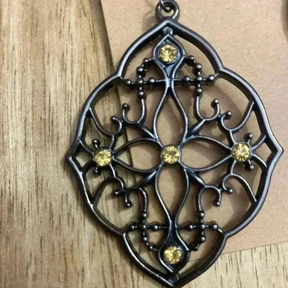 🆕Charcoal Modern Metals Drop Earrings🆕 - Picture 3 of 3